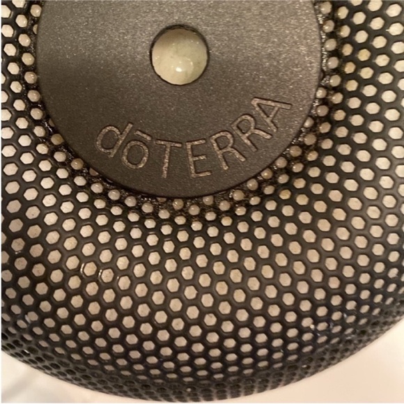 Doterra Essential Oil Diffuser Brevi Aroma
Walnut Ultrasonic Diffuser - Picture 9 of 10